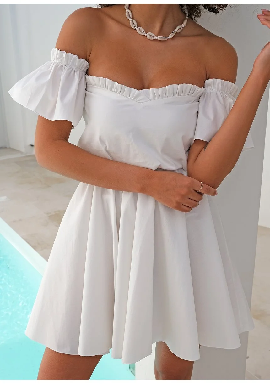Sukienka z popeliny w stylu hiszpańskim Biała