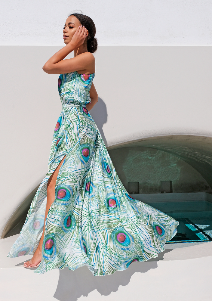 Sukienka maxi z satyny pawie pióra Biała