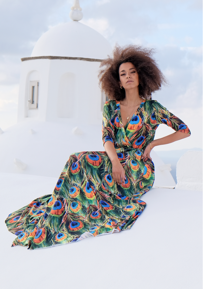 MAXI DRESS IN COLORS LEAVES PRINT