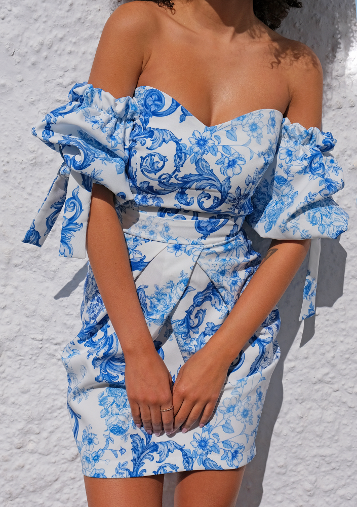 Gorsetowa sukienka Blue Print