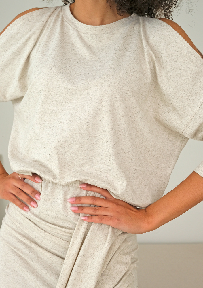 Top z pęknięciami na ramionach z dzianiny z lnem