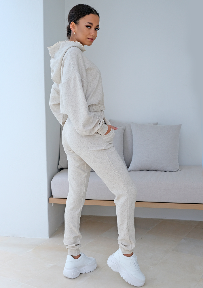 Bluza z dzianiny z lnem i koronką ILM