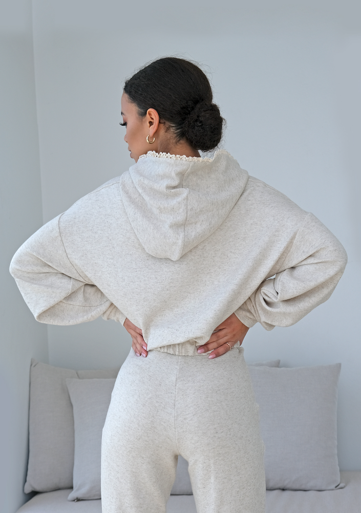 Bluza z dzianiny z lnem i koronką ILM