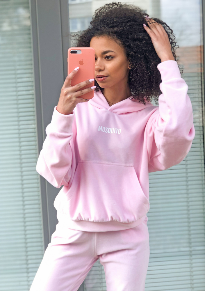 Welurowa bluza z kapturem w kolorze Pink  ILM