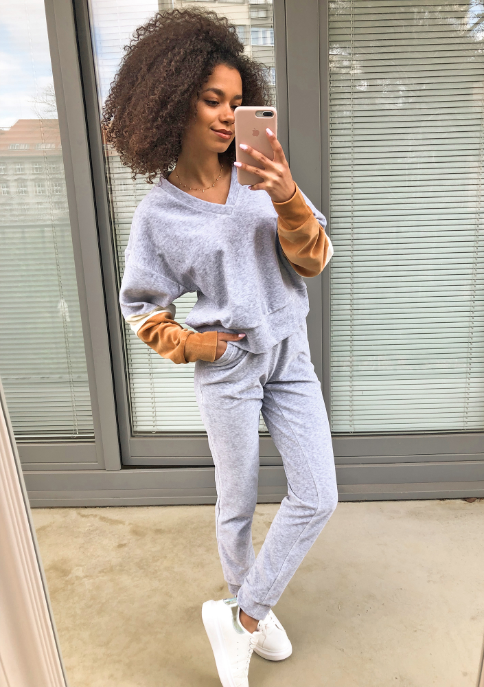 Welurowa bluza z łączonych kolorów Szara ILM