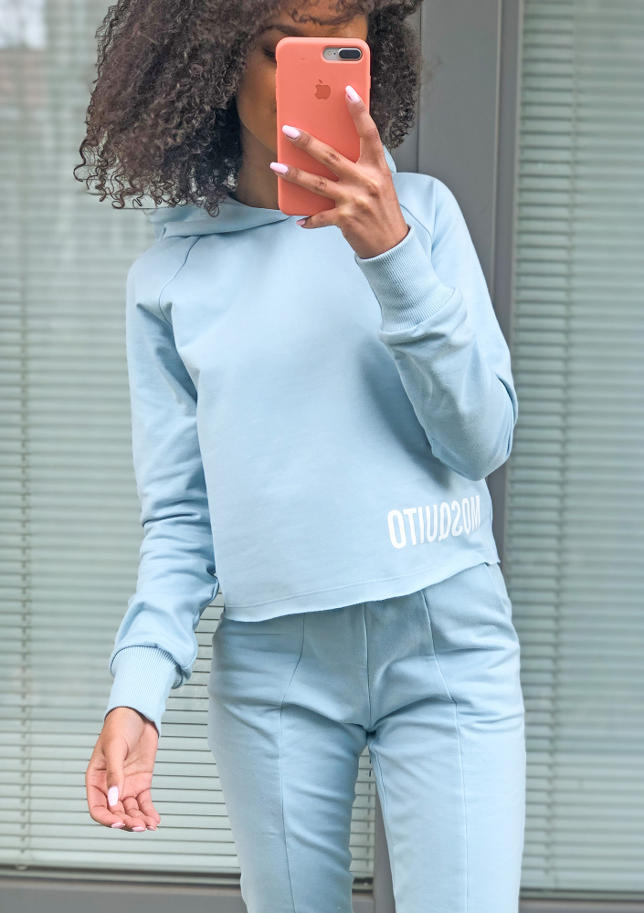 Bluza bawełniana z kapturem pestek Błękitna ILM