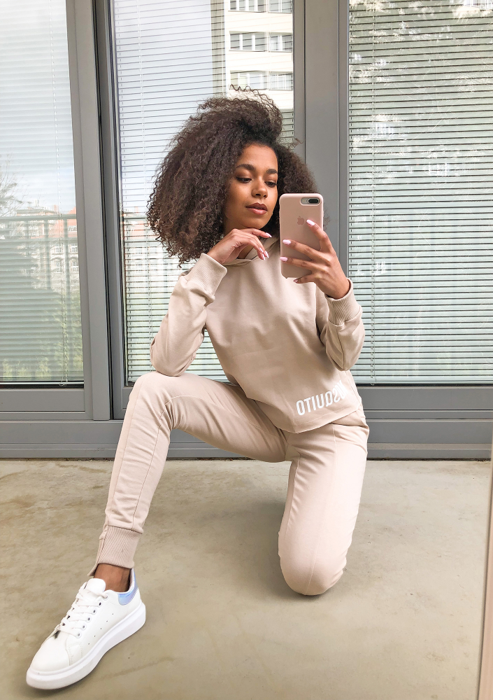 Bluza bawełniana z kapturem pastel Beżowa ILM