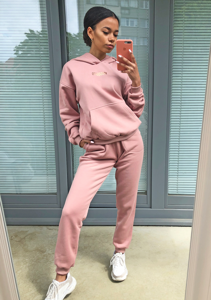 Dresowe spodnie Pudrowe ILM