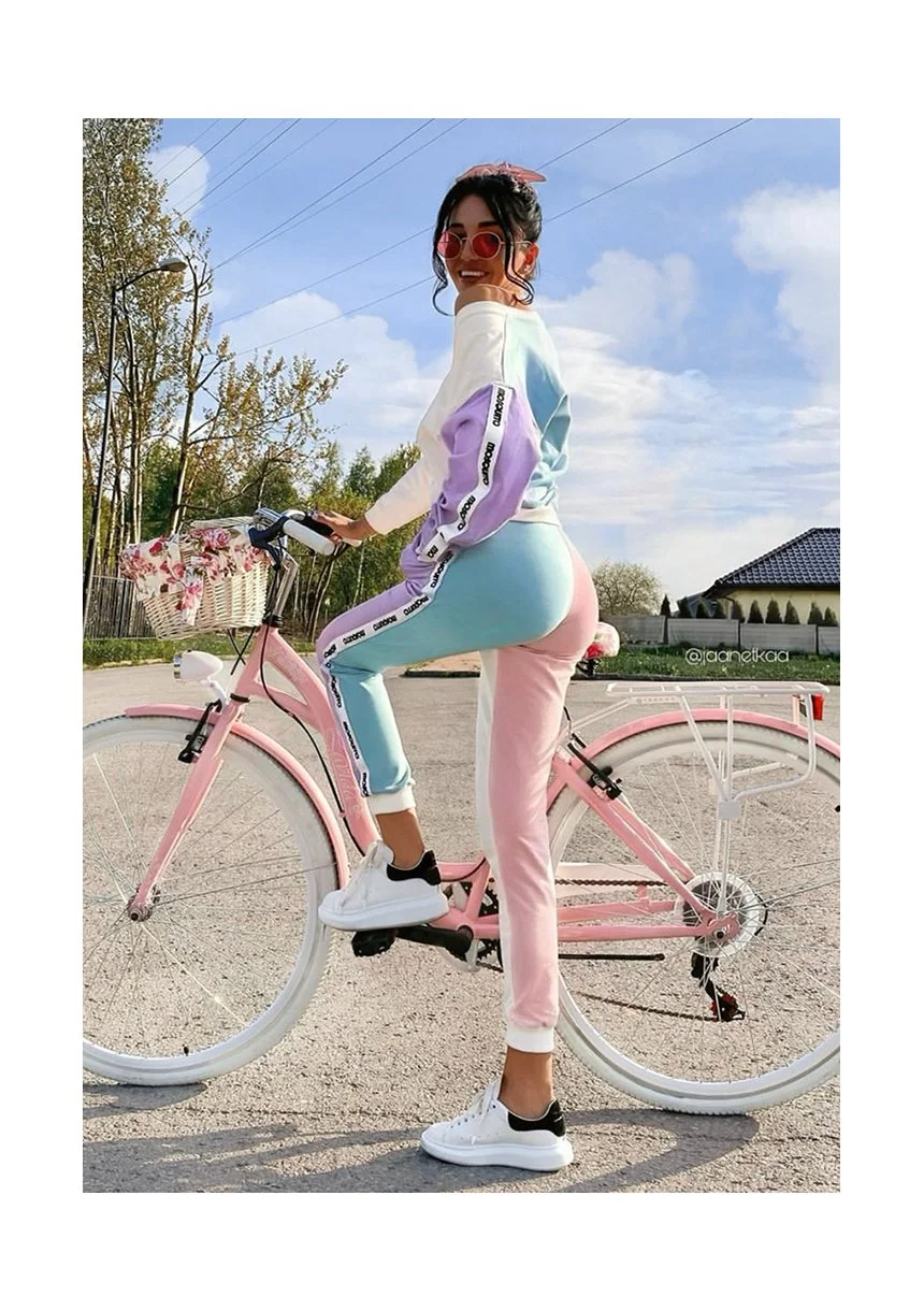 Spodnie dresowe Candy pastel ILM