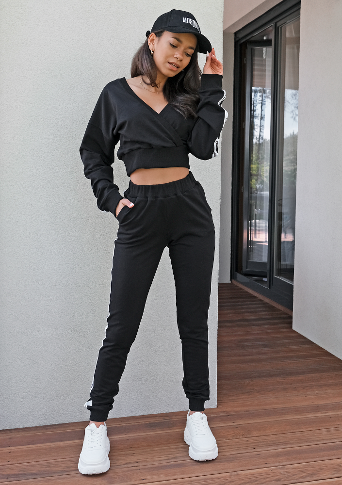 Dresowe spodnie z lampasem Czarne ILM