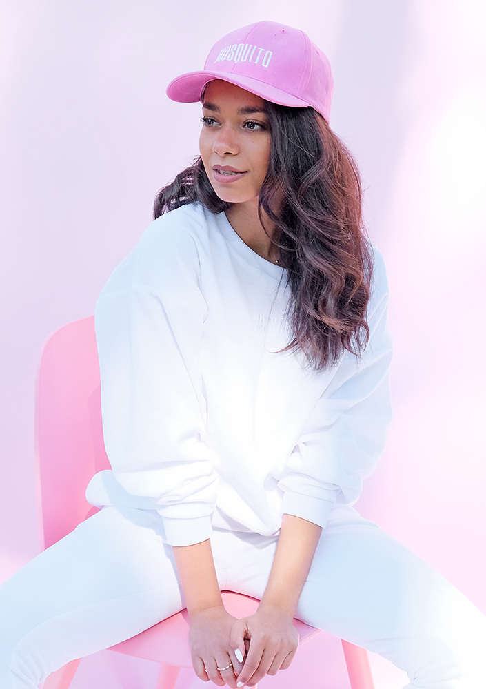 Bluza z weluru z haftowanym logo Biała ILM