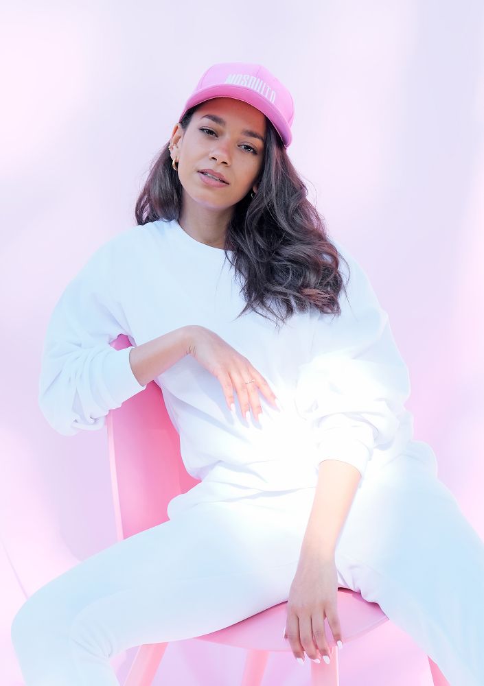 Bluza z weluru z haftowanym logo Biała ILM