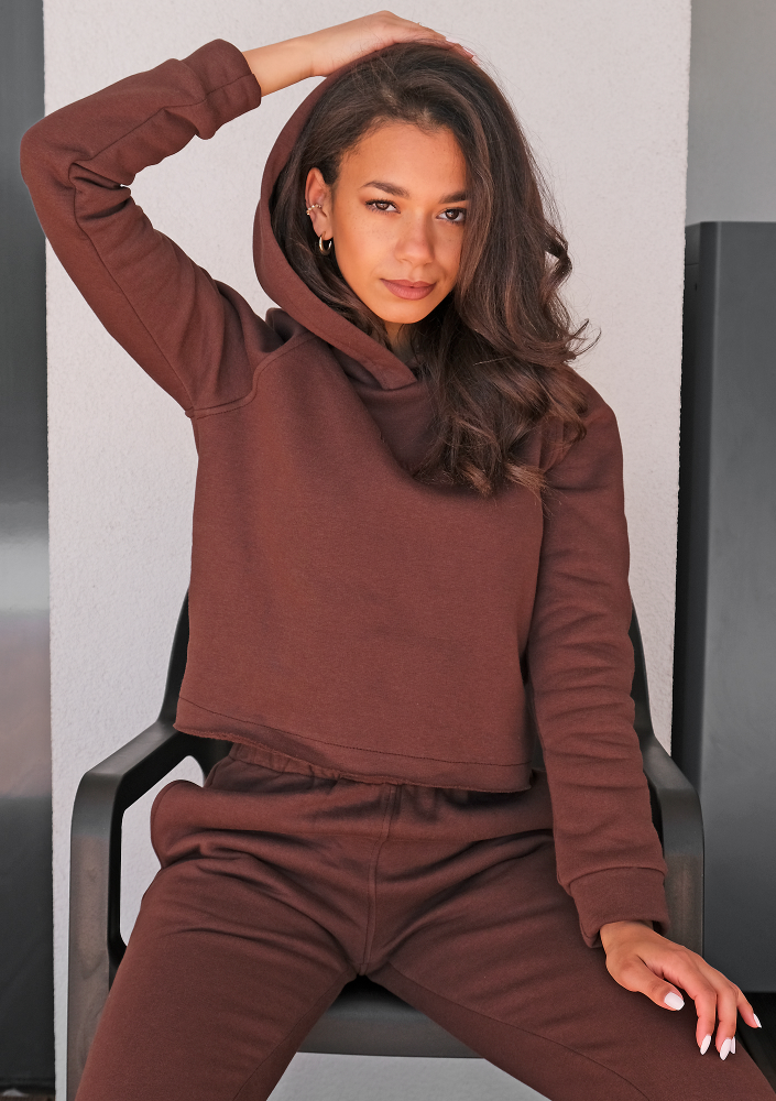 Bluza z kapturem w kolorze czekoladowym ILM