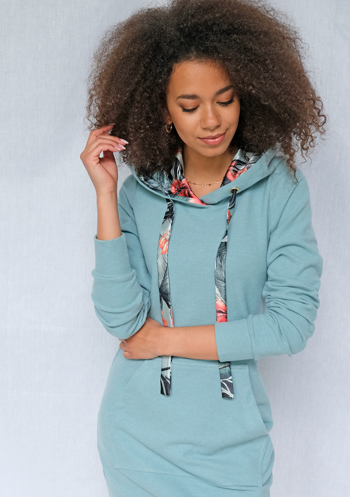 Bluzo sukienka z kapturem exotic leaves