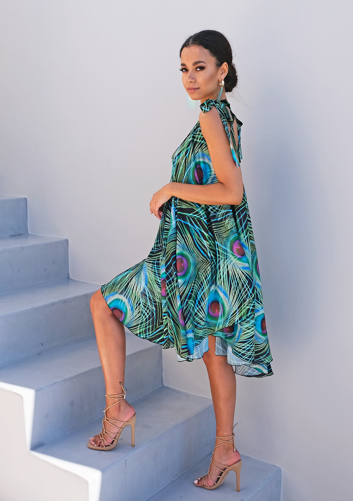 Sukienka wiązana na ramionach z satyny Pawie Pióra