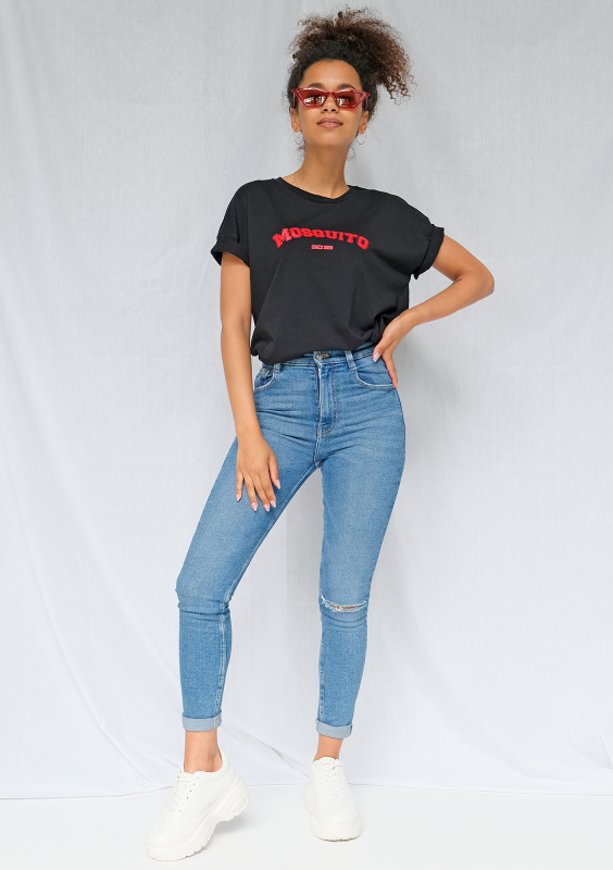 T-shirt basic "Red Mosquito" Czarny ILM