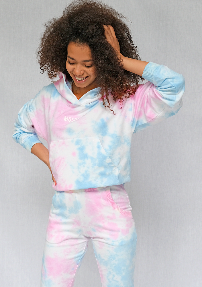 Bluza kangurka ręcznie barwiona metodą diy pastel