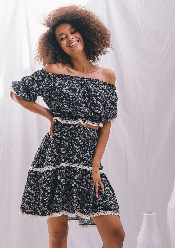 Spódnica z wiskozy czarna