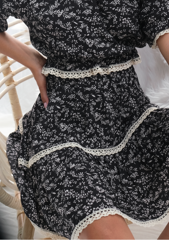 Spódnica z wiskozy czarna