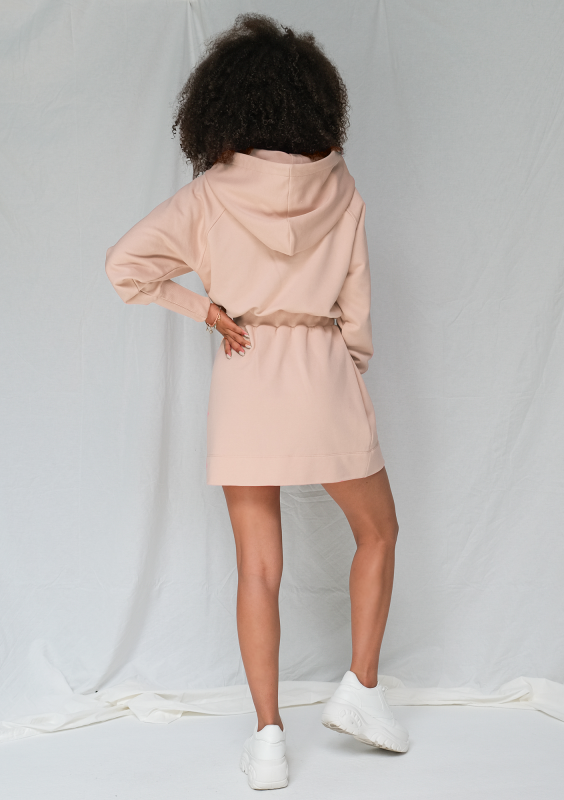 Sukienka w sportowym stylu Beżowa ILM