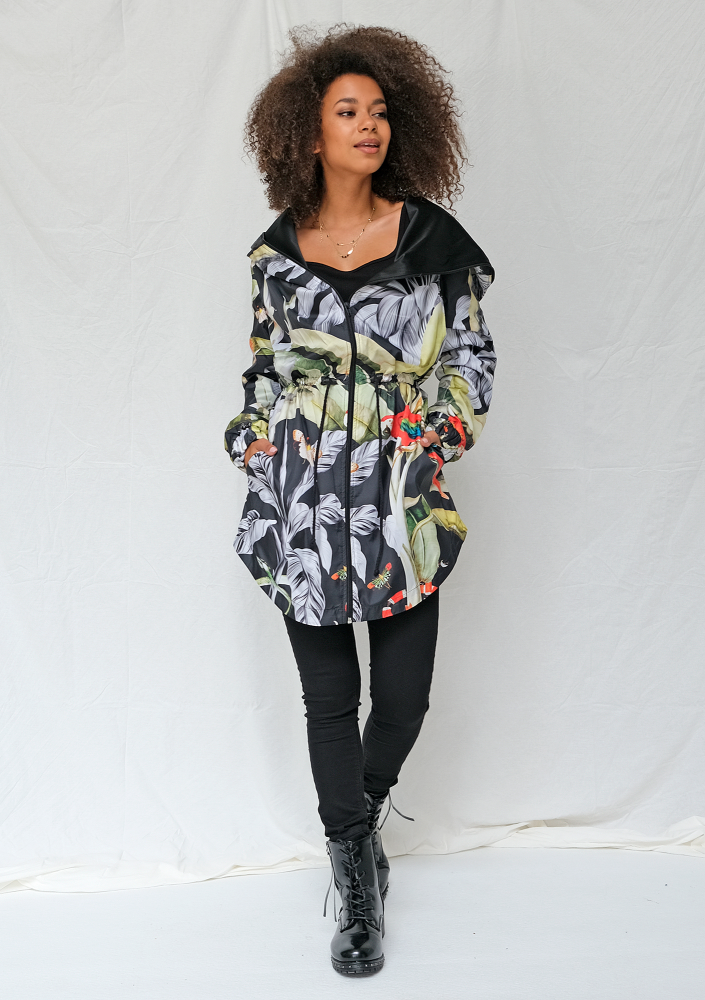 Przeciwdeszczowa parka exotic print