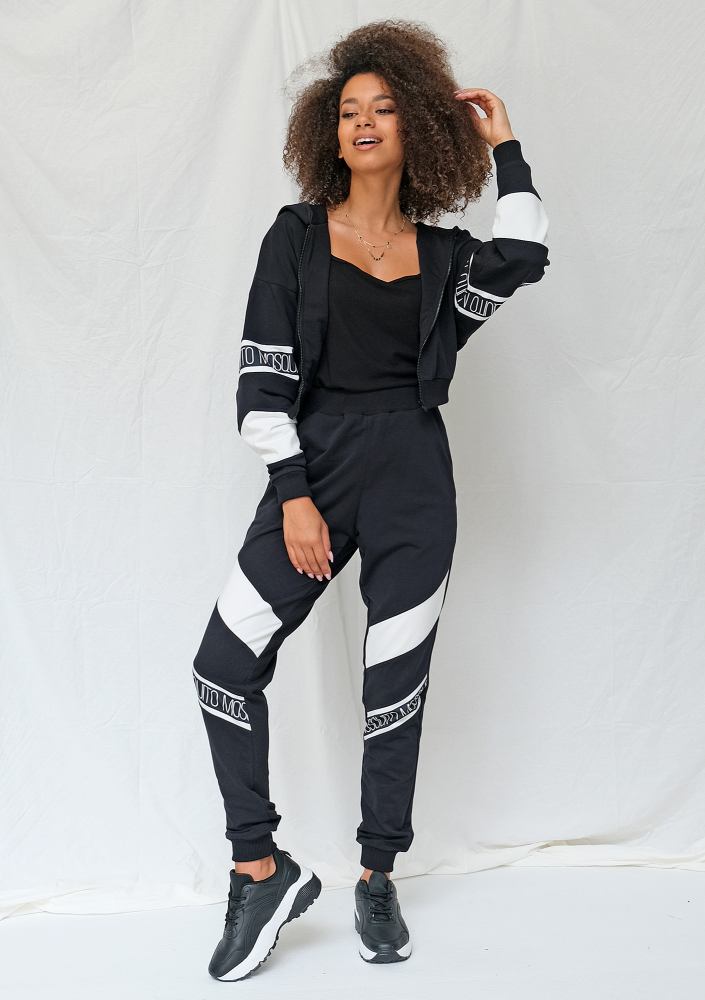 Rozpinana bluza ze wstawką logo czarna ILM