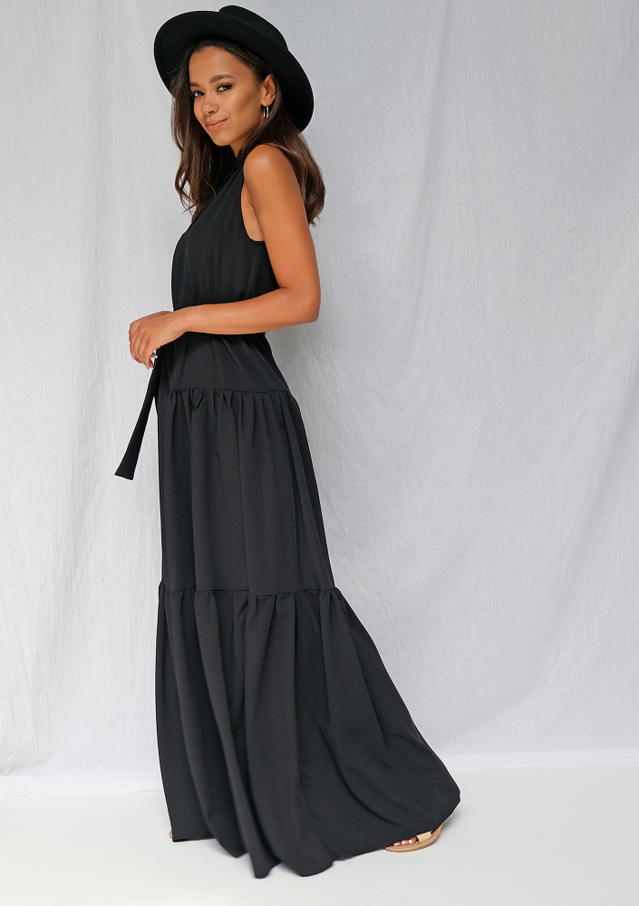 Sukienka maxi z zabudowanym dekoltem czarna