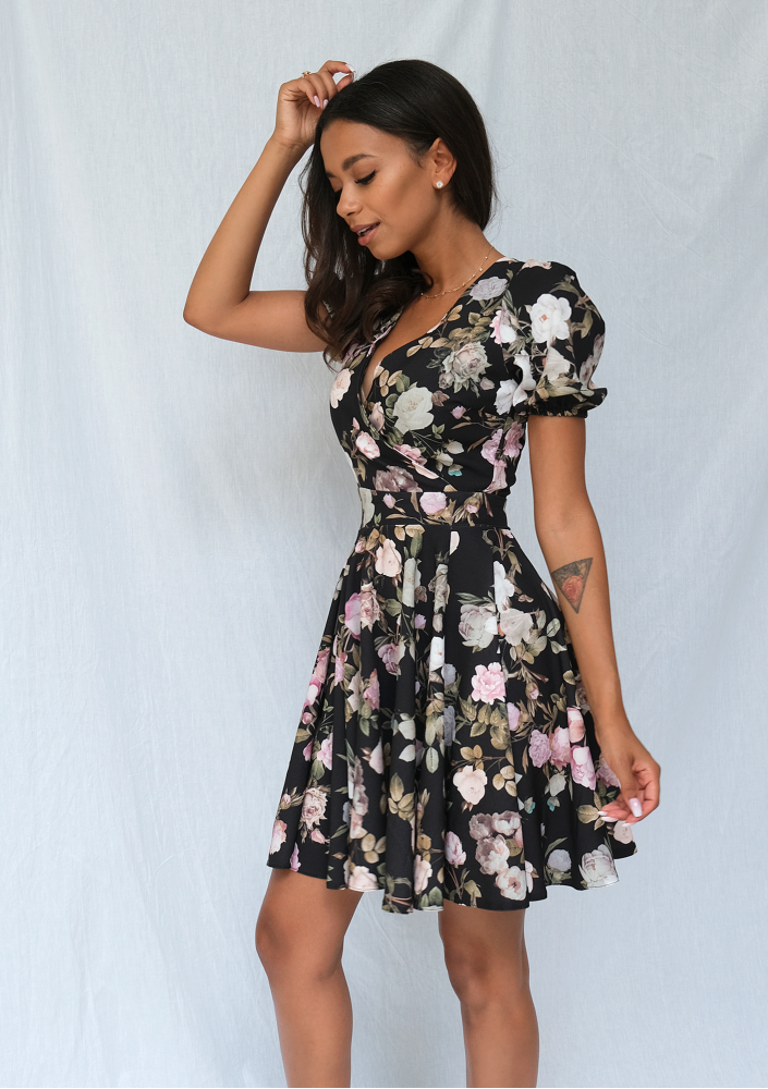 Sukienka z półtora koła rose