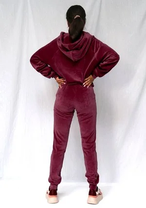 Welurowe spodnie w kolorze bordowym ILM