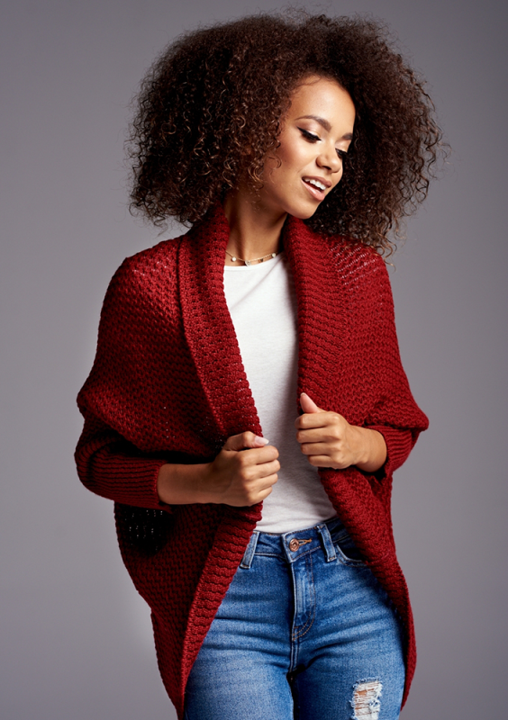 SWETER NARZUTKA OVERSIZE ILM A01 BORDOWY
