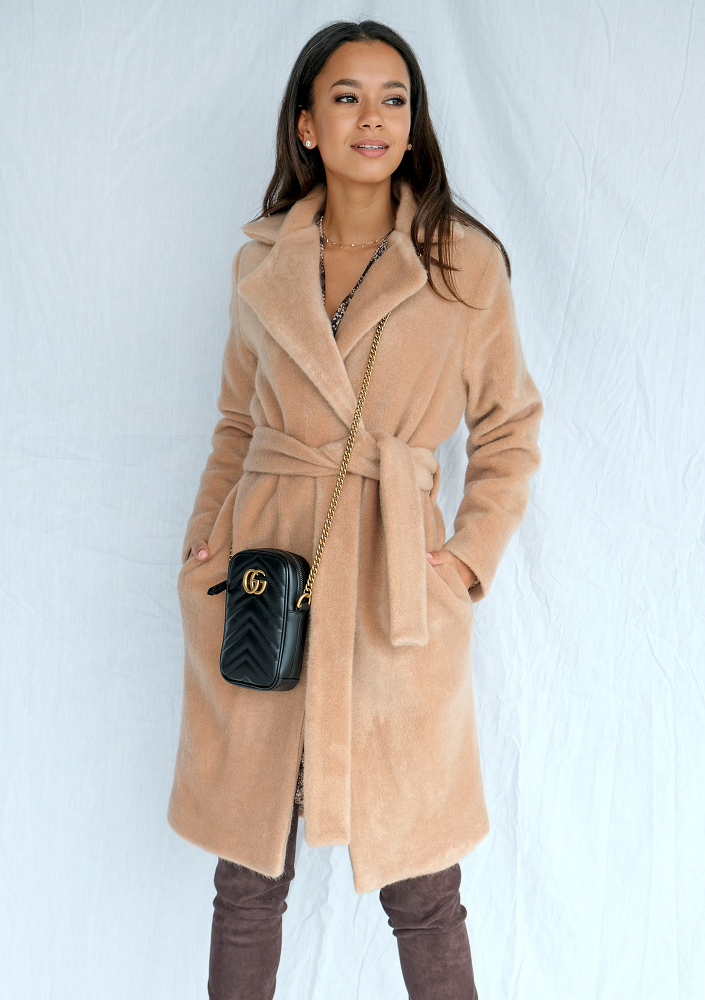 Klasyczny płaszcz wiązany w talii Beżowy