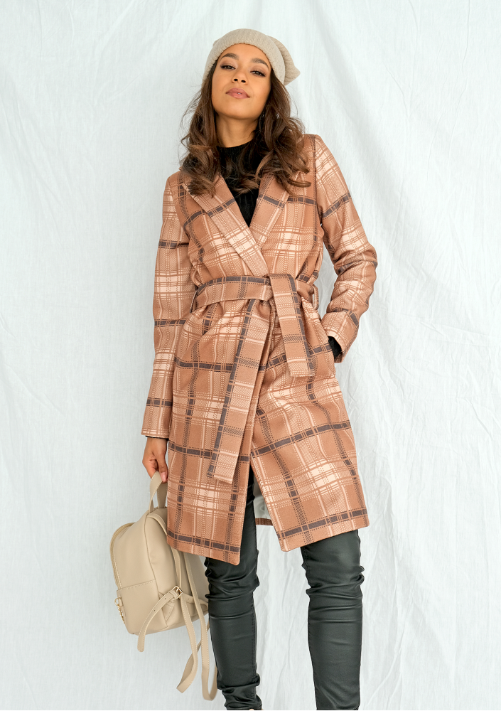 Płaszcz z flauszu drukowany w kratę Miodowy