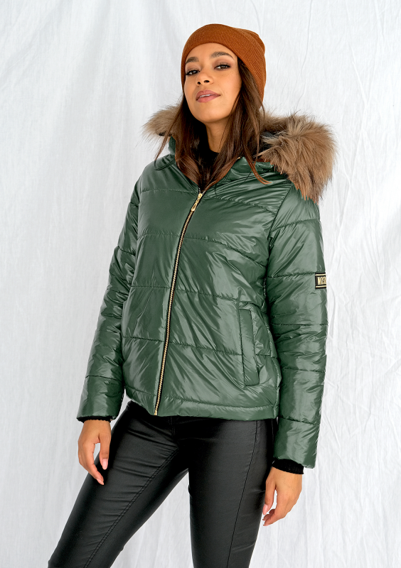 Kurtka pikowana ze sztucznym futrem zielona ILM