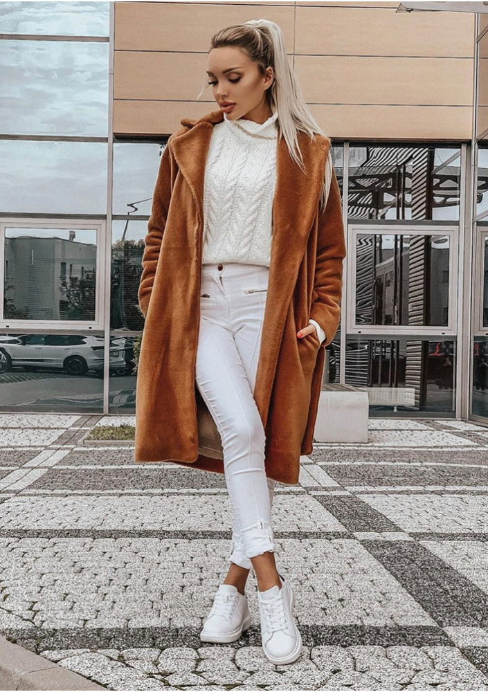 Klasyczny płaszcz wiązany w talii Miodowy