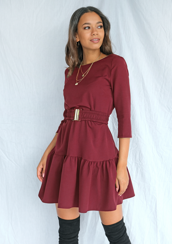 Sukienka ze złotą lamówką Bordowa