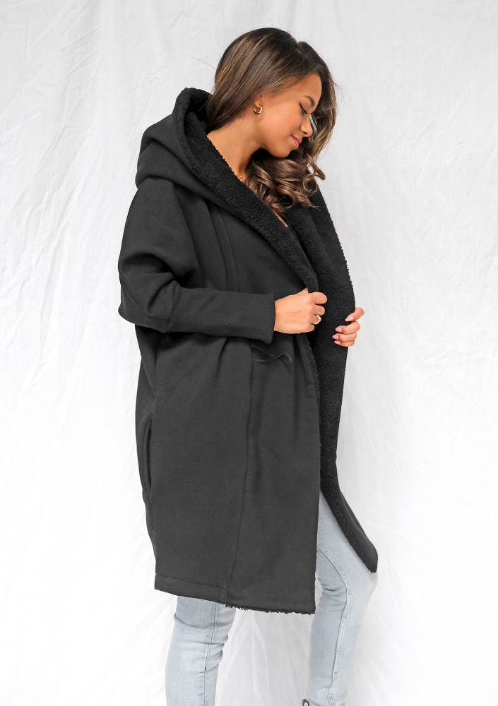 Bawełniana narzutka z barankiem Czarna