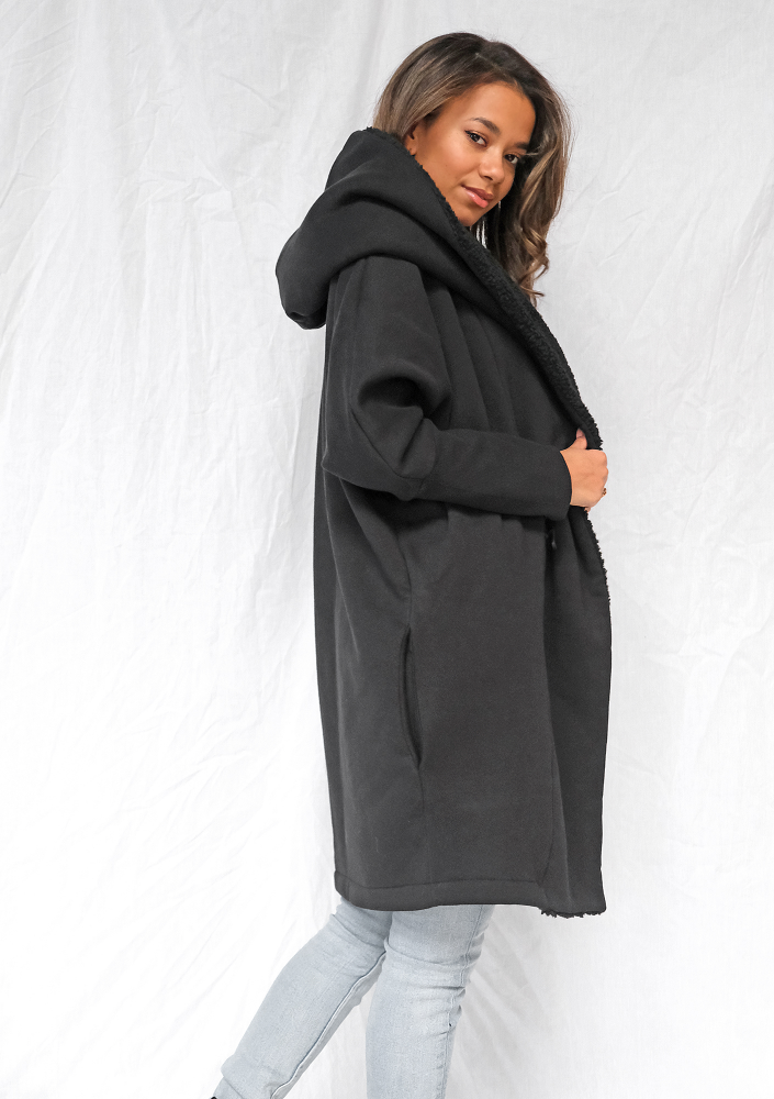 Bawełniana narzutka z barankiem Czarna