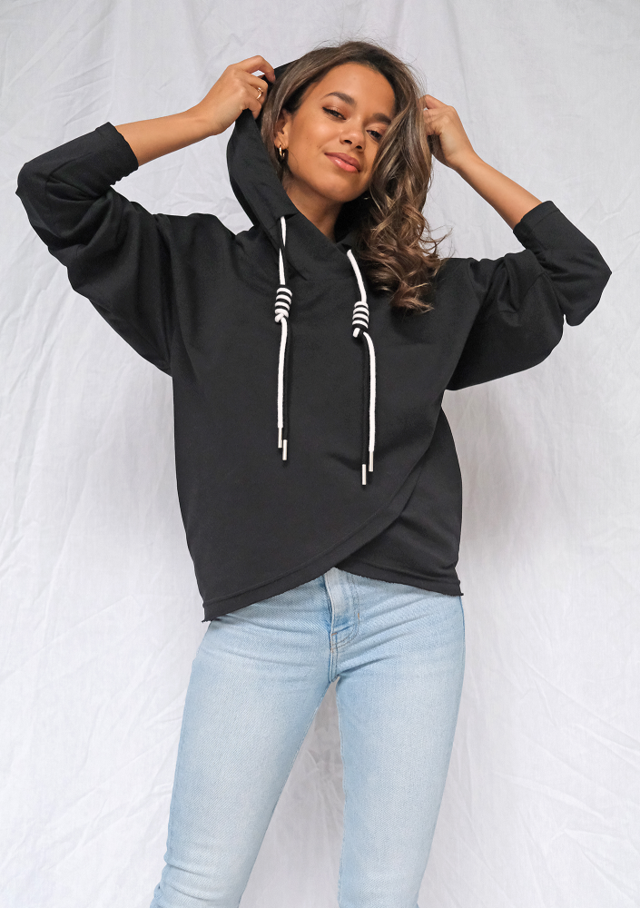 Bluza z troczkami Czarna