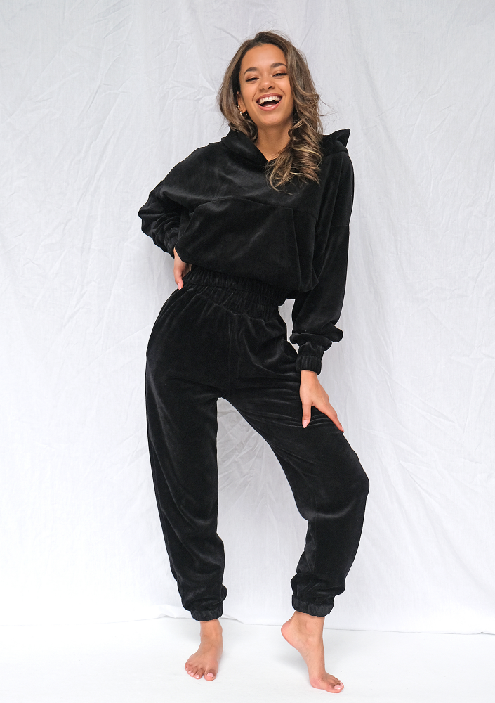 Welurowa bluza o luźnym kroju Czarna  ILM