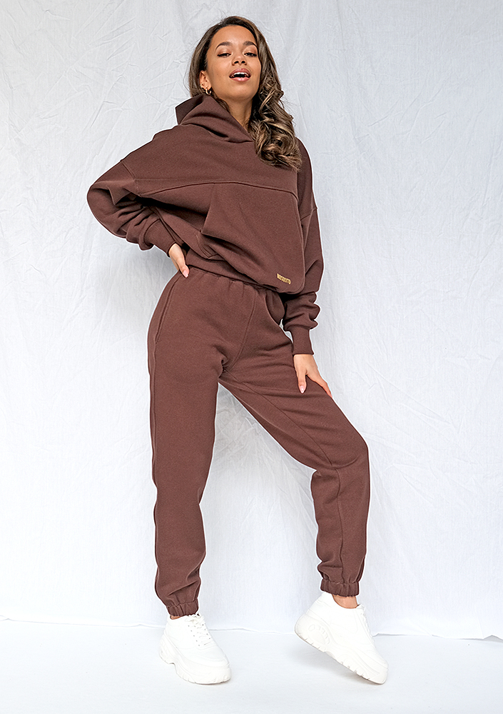 Bluza kangurka o luźnym kroju Czekoladowa ILM