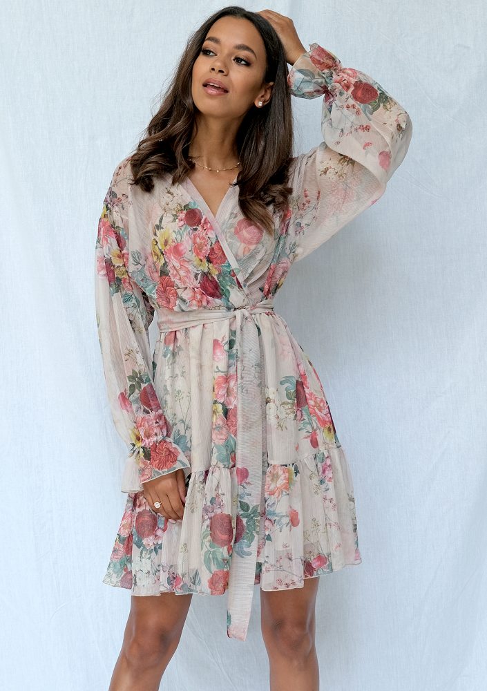 Sukienka z szyfonu powder