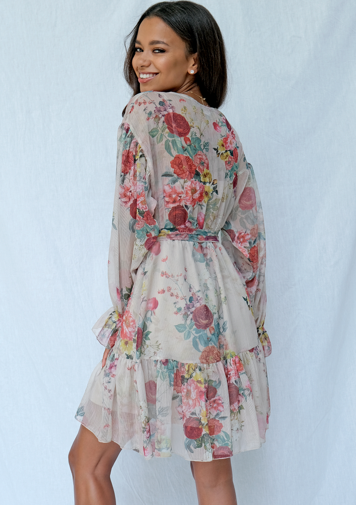 Sukienka z szyfonu powder