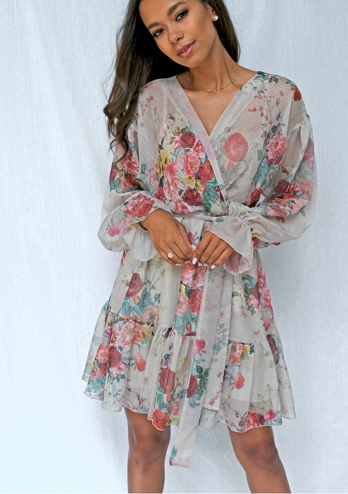 Sukienka z szyfonu powder