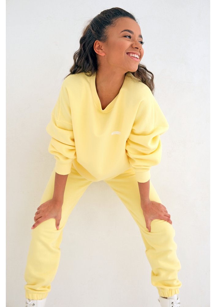 Sour Yellow Simple Sweatshirt