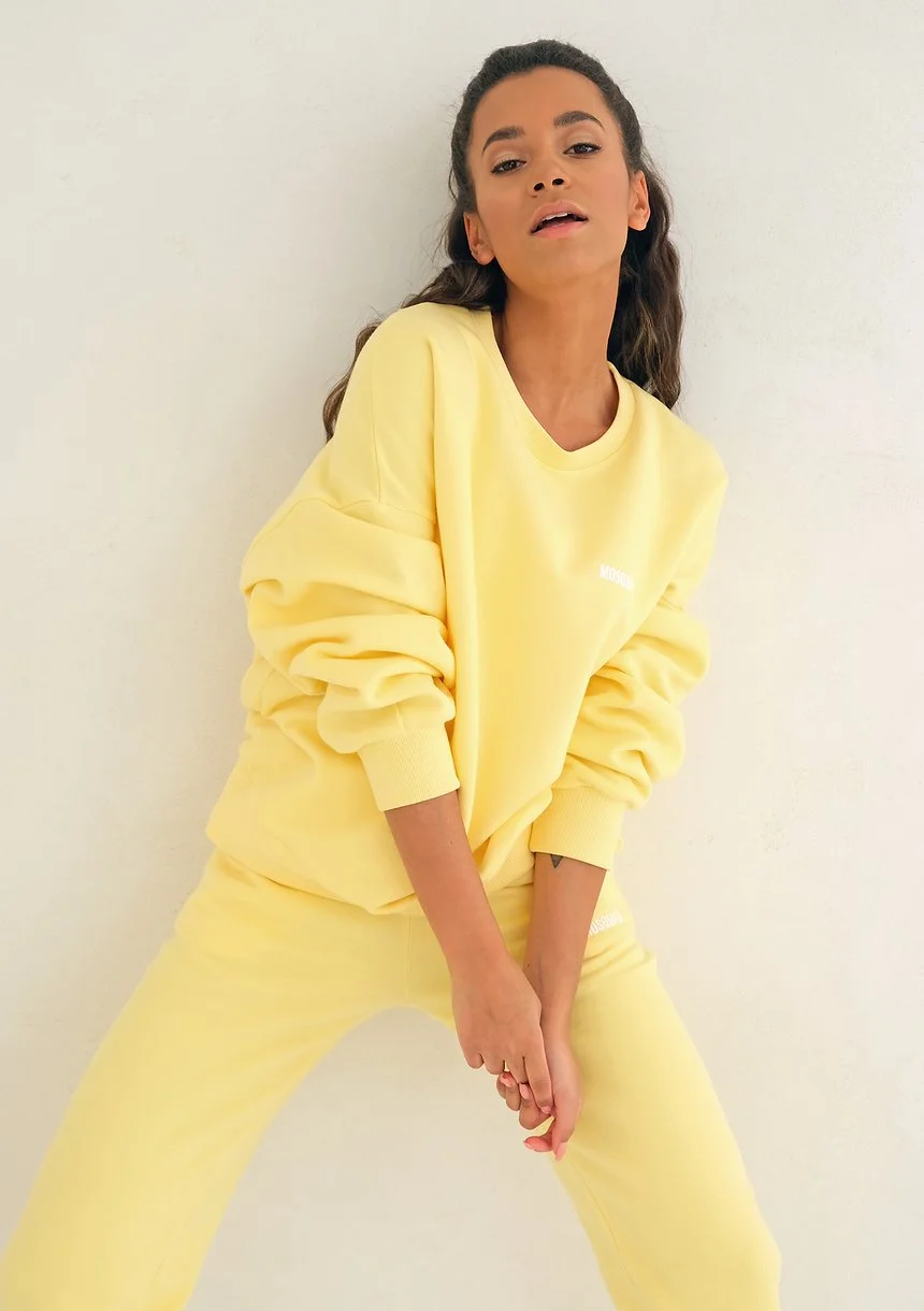 Sour Yellow Simple Sweatshirt