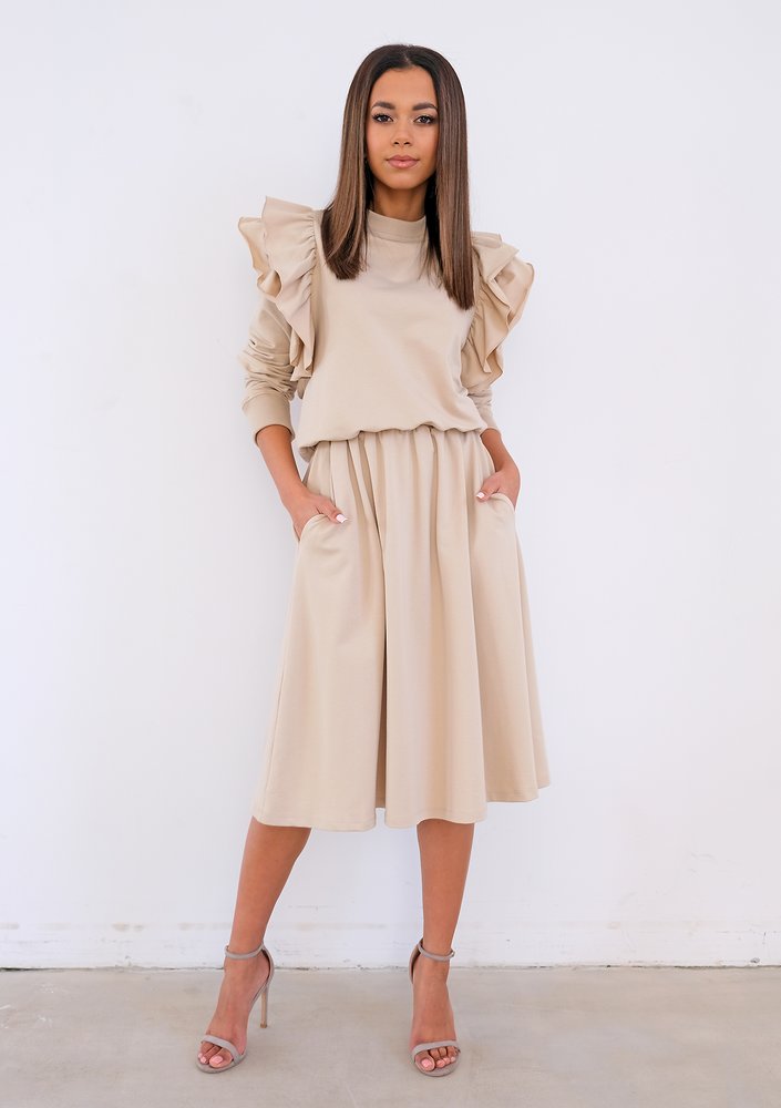 Midi beige skirt