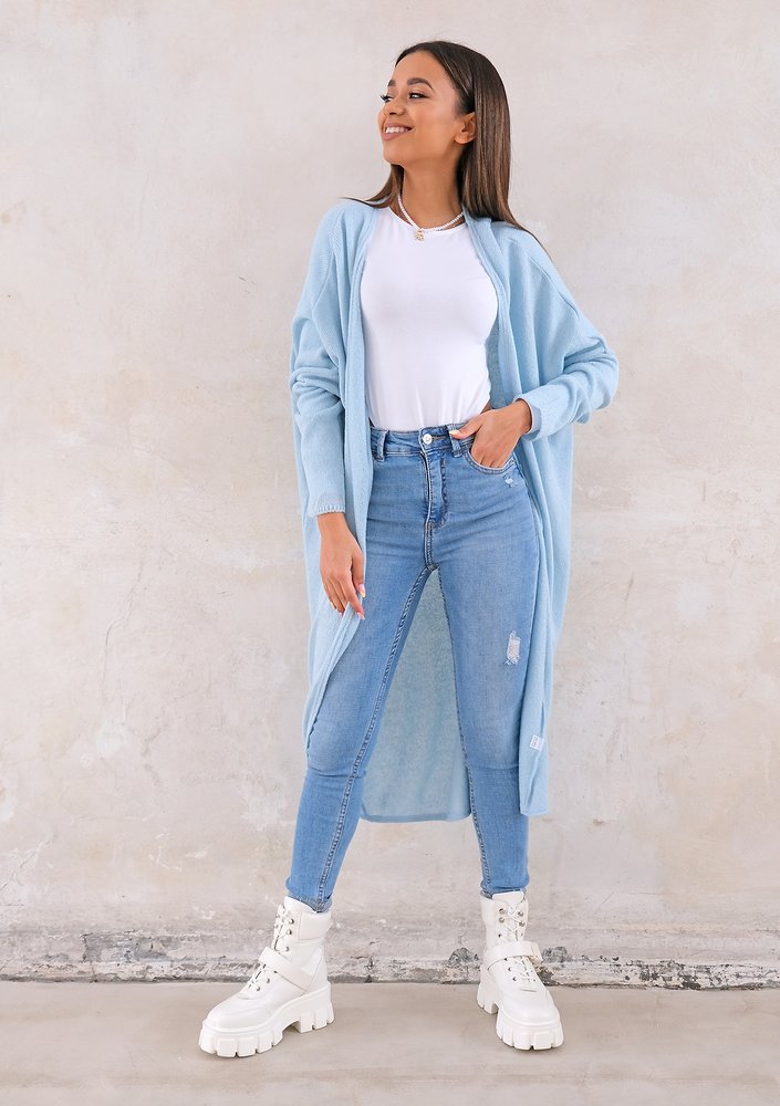 Long lightweight cardigan in light blue