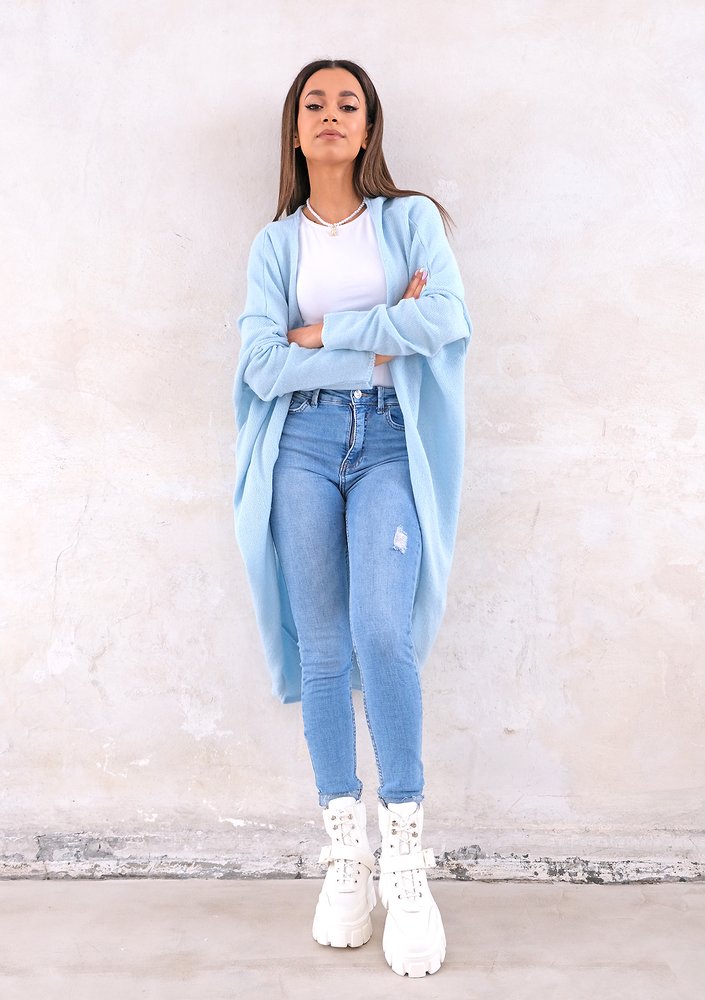 Long lightweight cardigan in light blue