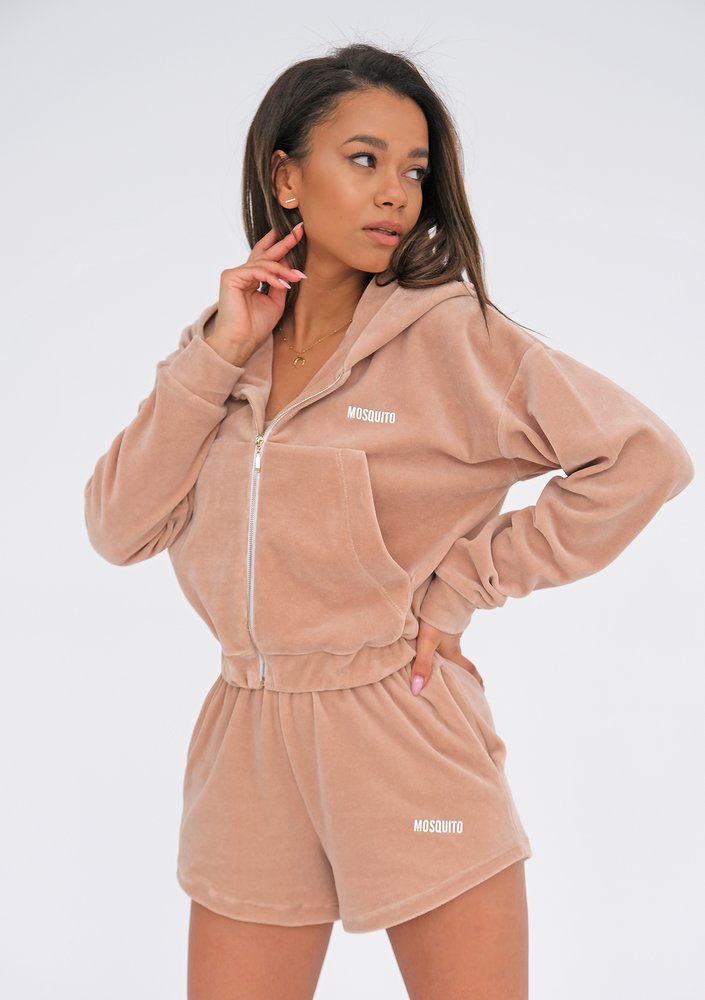 Beige velvet sweatshirt with a zipper closure