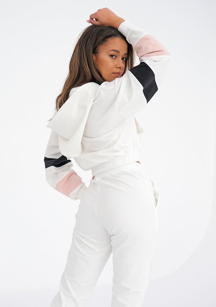 Spodnie dresowe ze wstawkami Powder ILM